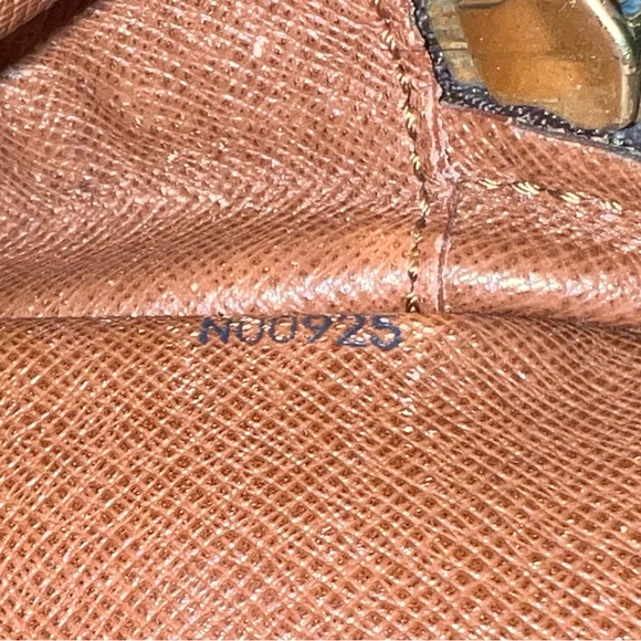 Vintage Louis Vuitton purse and wallet - Picture 10 of 15